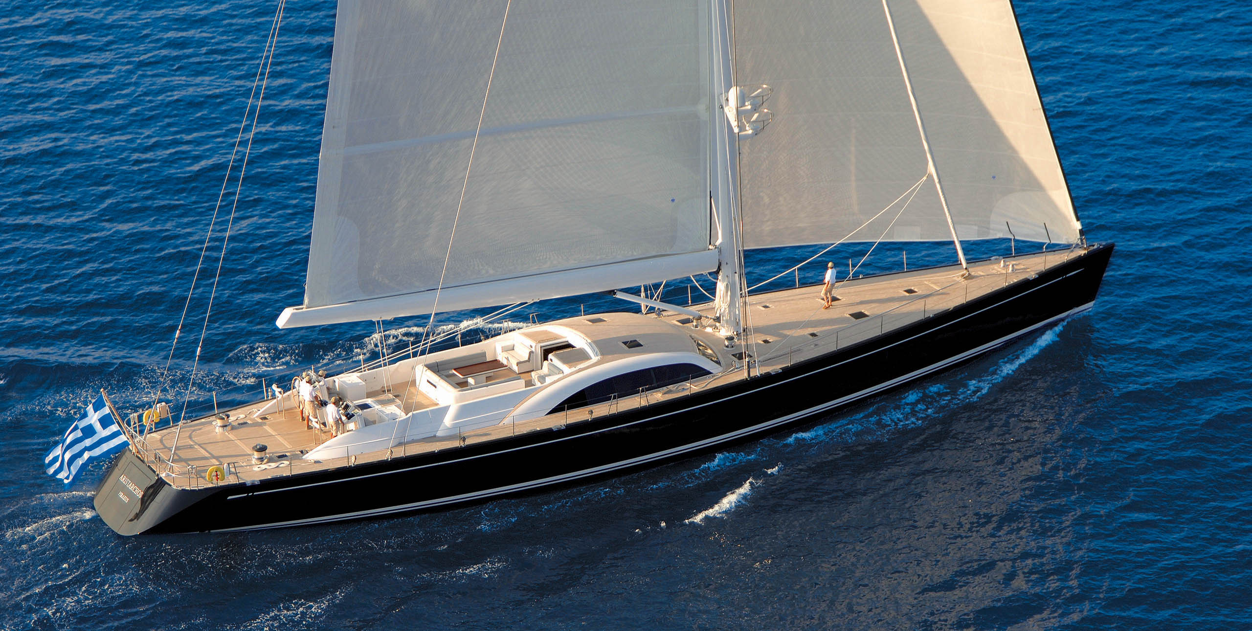 Sailboat Aristarchos 8 People