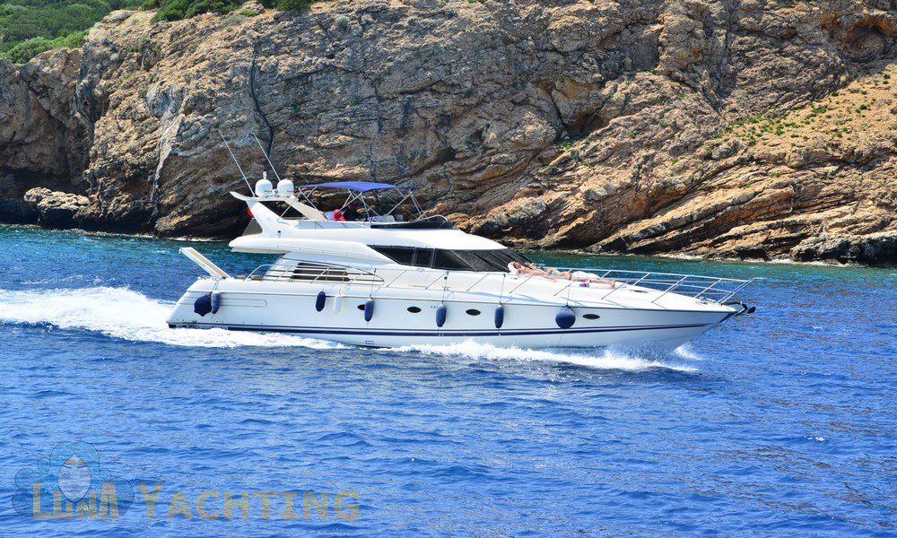 Gulet Bodrum Daily Boat Rental 4 People