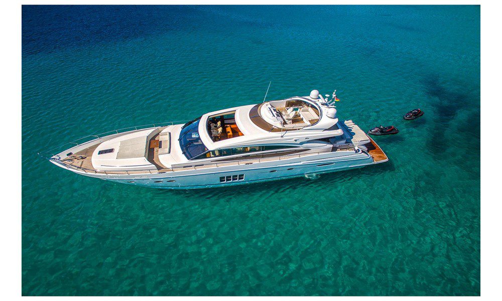 Motoryacht Princess V85 8 People